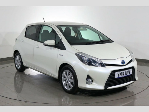 Toyota Yaris  1.5 HYBRID ICON PLUS 5d 61 BHP