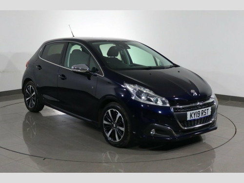 Peugeot 208  1.2 PureTech Tech Edition Hatchback 5dr Petrol Man