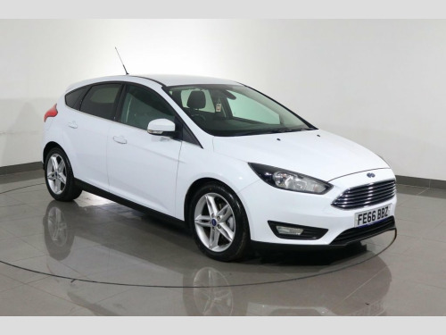 Ford Focus  1.0T EcoBoost Zetec Hatchback 5dr Petrol Manual Eu