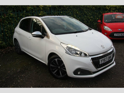 Peugeot 208  1.2 PureTech Allure Premium Hatchback 5dr Petrol M