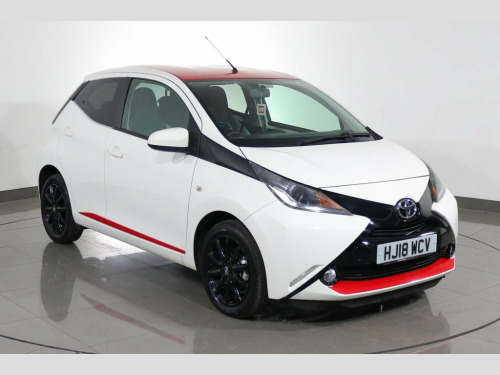 Toyota AYGO  1.0 VVT-i x-press Hatchback 5dr Petrol x-shift Eur