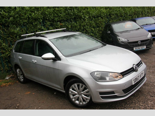 Volkswagen Golf  1.6 TDI BlueMotion Tech S Estate 5dr Diesel Manual