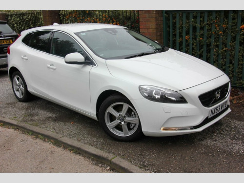 Volvo V40  1.6 T2 SE Hatchback 5dr Petrol Manual Euro 5 (s/s)