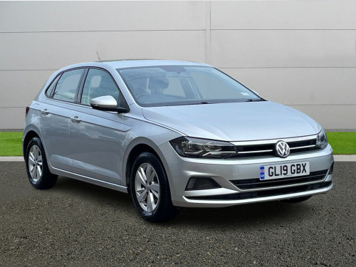 Volkswagen Polo  Hatchback SE