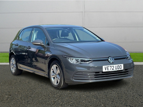 Volkswagen Golf LIFE TSI