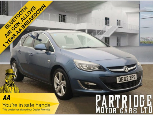 Vauxhall Astra  1.6 16v SRi Hatchback 5dr Petrol Manual Euro 5 (11