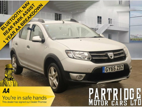 Dacia Sandero Stepway  0.9 TCe Laureate Hatchback 5dr Petrol Manual Euro 