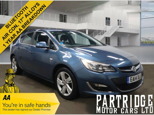 Vauxhall Astra  1.6T 16v SRi Hatchback 5dr Petrol Manual Euro 5 (1