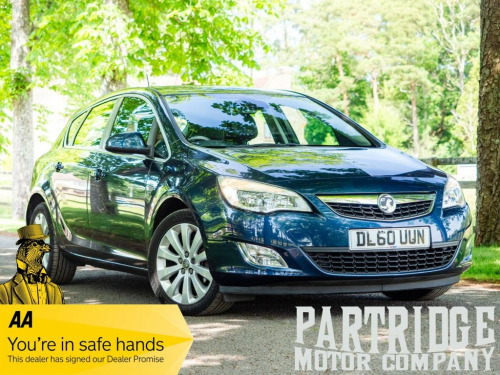 Vauxhall Astra  1.6 16v Elite Hatchback 5dr Petrol Manual Euro 5 (