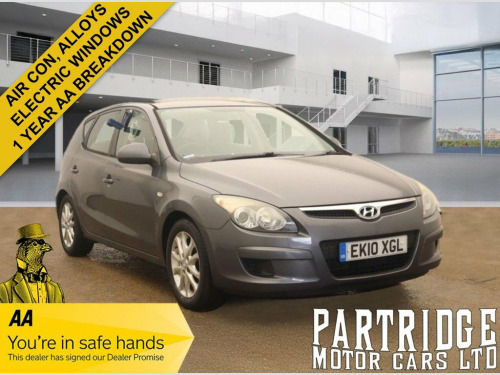 Hyundai i30  1.6 Comfort Hatchback 5dr Petrol Manual Euro 4 (12