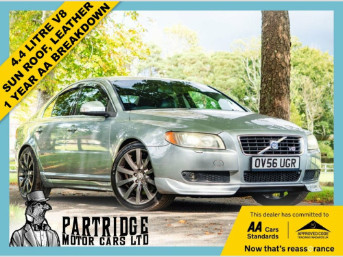 Volvo S80  4.4 V8 SE Lux Saloon 4dr Petrol Geartronic AWD (28