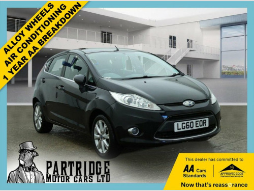 Ford Fiesta  1.4 Zetec Hatchback 5dr Petrol Manual (133 g/km, 9
