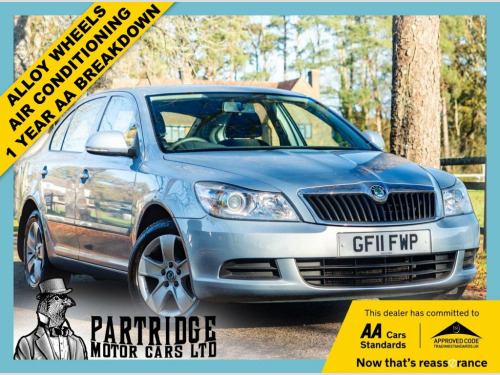 Skoda Octavia  1.6 MPI SE Hatchback 5dr Petrol Manual Euro 5 (102