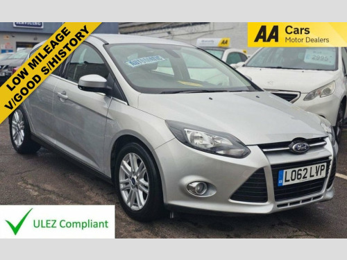 Ford Focus  AUTOMATIC 1.6 Titanium Hatchback 5dr Petrol Powers