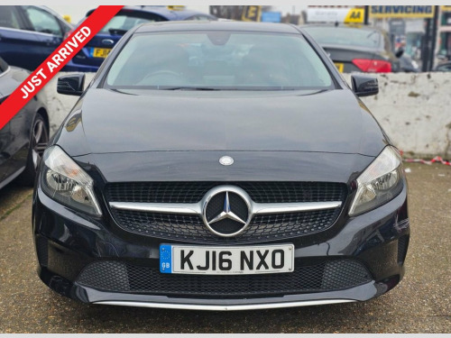 Mercedes-Benz A-Class A180 AUTOMATIC 1.6 A180 Sport Hatchback 5dr Petrol 7G-D