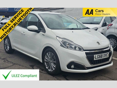 Peugeot 208  1.2 PureTech Signature Hatchback 5dr Petrol Manual