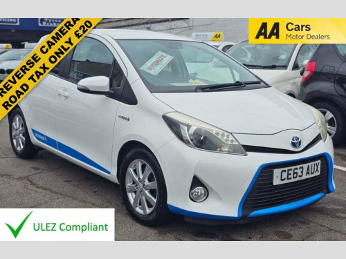 Toyota Yaris  AUTOMATIC 1.5 VVT-h T4 Hatchback 5dr Petrol Hybrid