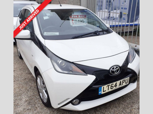 Toyota AYGO  AUTOMATIC 1.0 VVT-i x-pression Hatchback 5dr Petro