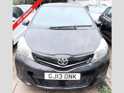 Toyota Yaris  1.33 Dual VVT-i TR Hatchback 5dr Petrol Manual Eur