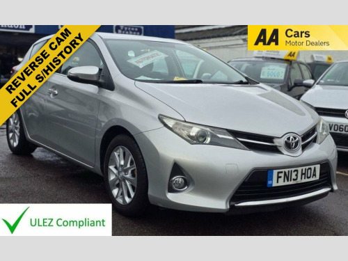 Toyota Auris  AUTOMATIC 1.6 V-Matic Icon Hatchback 5dr Petrol Mu 