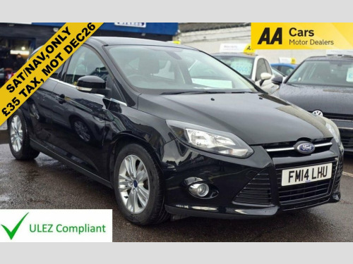 Ford Focus  1.0 TITANIUM NAVIGATOR 5d 124 BHP &pound;35 ROAD T 