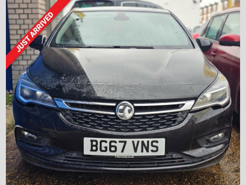 Vauxhall Astra  1.4i Turbo Elite Nav Hatchback 5dr Petrol Auto Eur 