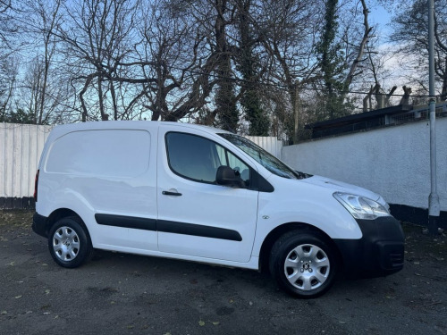 Peugeot Partner  1.6 BlueHDi 854 Professional Panel Van 5dr Diesel 