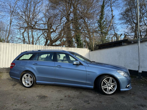 Mercedes-Benz E-Class E350 3.0 E350 CDI V6 BlueEfficiency Sport Estate 5dr Di