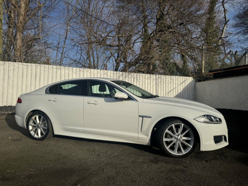 Jaguar XF  2.2d Sport Saloon 4dr Diesel Auto Euro 5 (s/s) (20