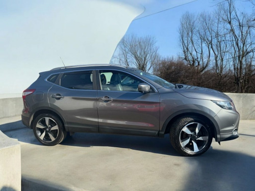 Nissan Qashqai  1.5 dCi N-Vision SUV 5dr Diesel Manual 2WD Euro 6 