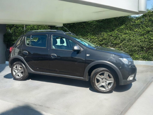 Dacia Sandero Stepway  0.9 TCe Laureate Hatchback 5dr Petrol Manual Euro 