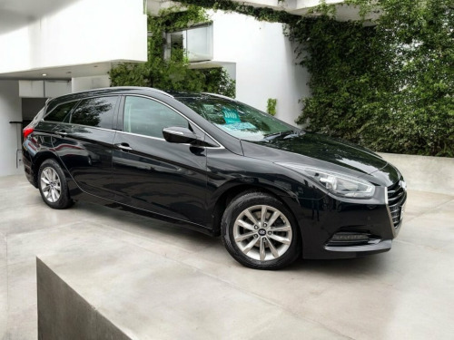Hyundai i40  1.7 CRDi Blue Drive SE Nav Business Tourer 5dr Die