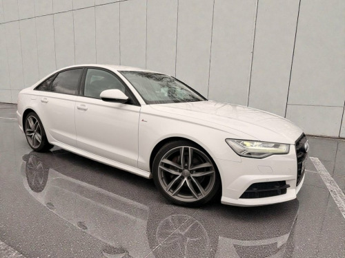 Audi A6  2.0 TDI ultra Black Edition Saloon 4dr Diesel Manu 