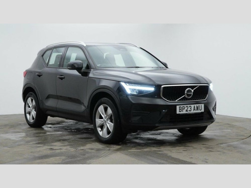 Volvo XC40  2.0 B3 MHEV Core SUV 5dr Petrol Hybrid DCT Auto Eu