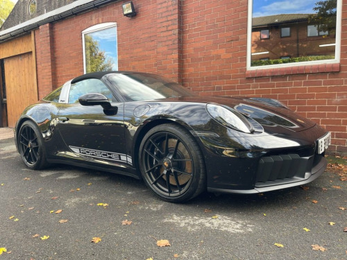 Porsche 911  3.6 T-Hybrid 992 4 GTS Targa 2dr Petrol Hybrid PDK