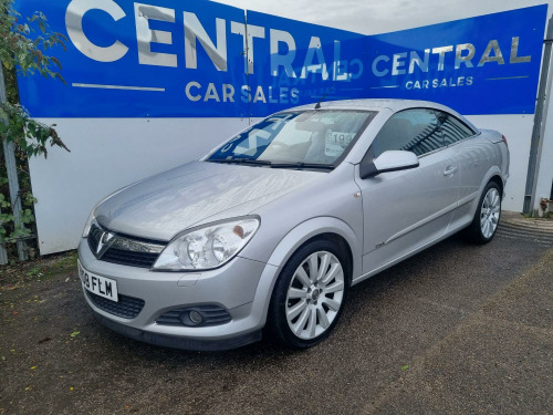 Vauxhall Astra  TWIN TOP 1.9 CDTi Design  ** LOW LOW MILEAGE **