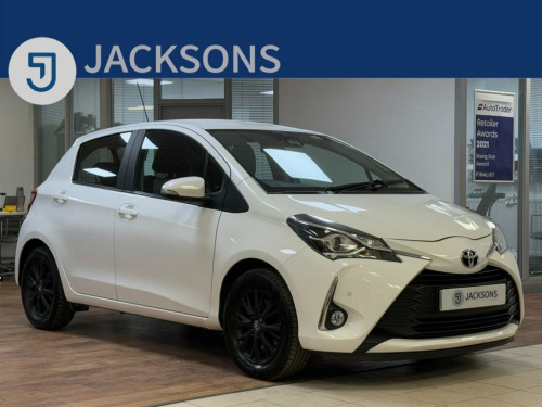 Toyota Yaris  1.5 VVT-i Icon Tech Hatchback 5dr Petrol Manual Eu