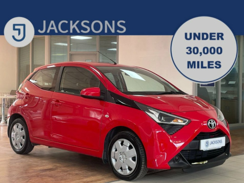 Toyota AYGO  1.0 VVT-i x-play Hatchback 5dr Petrol Manual Euro 