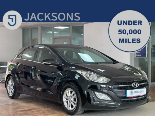 Hyundai i30  1.6 CRDi Blue Drive SE Nav Hatchback 5dr Diesel Ma