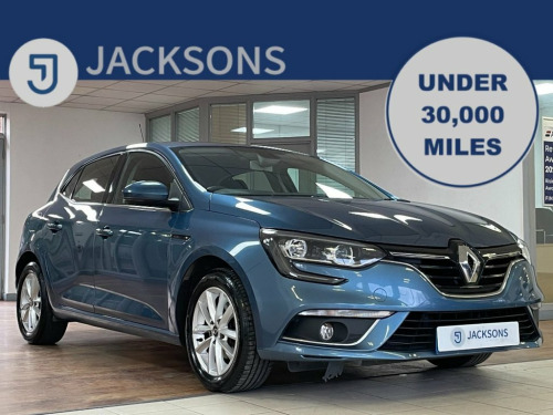Renault Megane  1.3 TCe Play Hatchback 5dr Petrol Manual Euro 6 (s