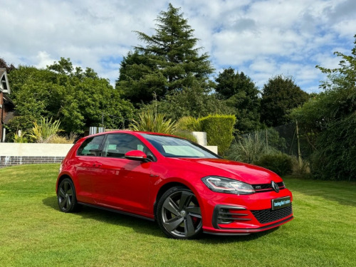 Volkswagen Golf  2.0 GTI TSI 3d 227 BHP