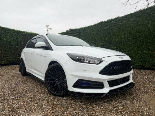 Ford Focus  2.0T EcoBoost ST-3 Hatchback 5dr Petrol Manual Eur 