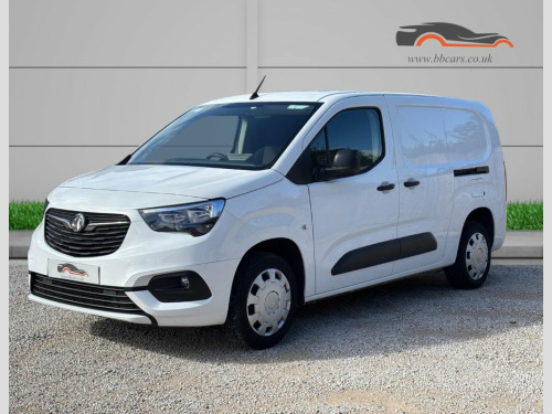 Vauxhall Combo  1.5 Turbo D 2300 Sportive Panel Van 4dr Diesel Man