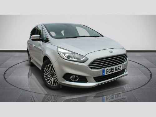 Ford S-MAX  2.0 TITANIUM ECOBLUE 5d 148 BHP