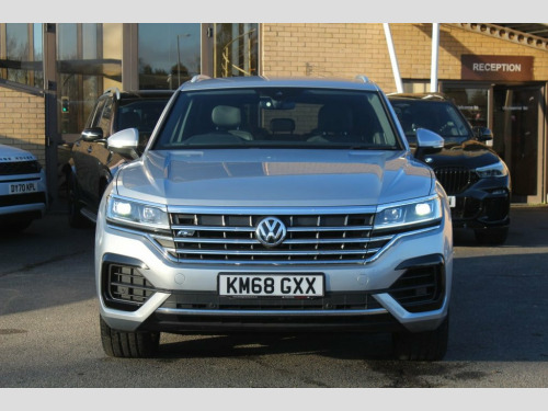 Volkswagen Touareg  3.0 V6 R-LINE TECH TDI 5d 282 BHP 