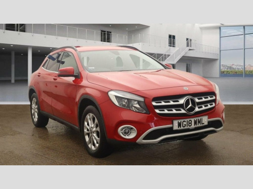 Mercedes-Benz GLA-Class GLA200 1.6 GLA200 SE (Executive) SUV 5dr Petrol 7G-DCT Eu