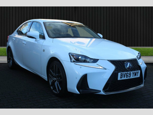 Lexus IS  2.5 300h F Sport Saloon 4dr Petrol Hybrid E-CVT Eu