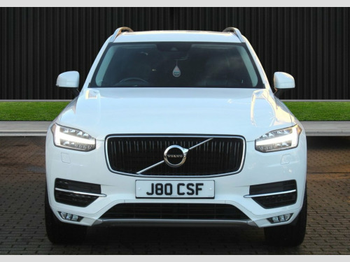 Volvo XC90  2.0 D5 Momentum SUV 5dr Diesel Geartronic 4WD Euro