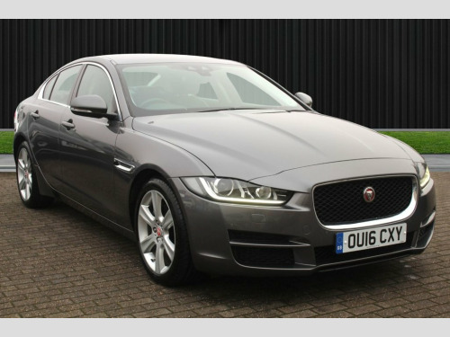 Jaguar XE  2.0d Portfolio Saloon 4dr Diesel Auto Euro 6 (s/s)