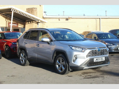 Toyota RAV4  2.5 VVT-h Design SUV 5dr Petrol Hybrid CVT 4WD Eur